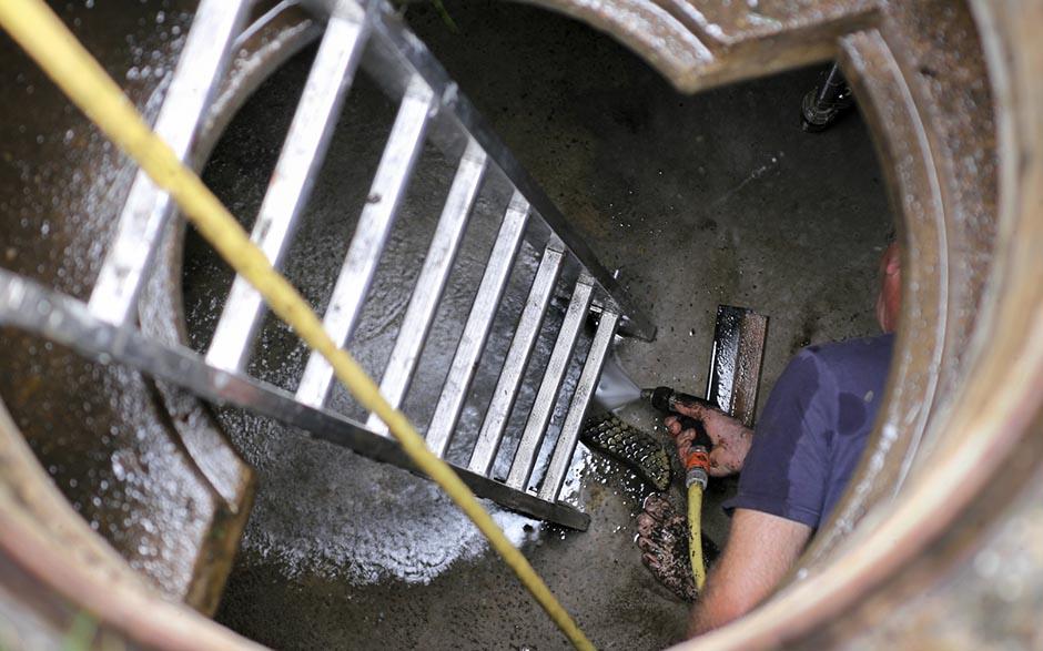 societe pour deboucher canalisation Senantes